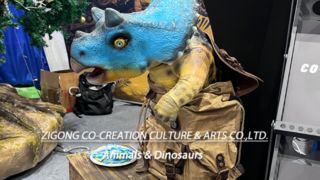 کوله پشتی دایناسور Animatronic Baby Triceratops Interactive