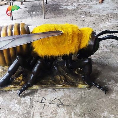 باغ گیاه شناسی حشرات رباتیک زنبور عسل با اندازه کوچک انیمیشن سفارشی شده است